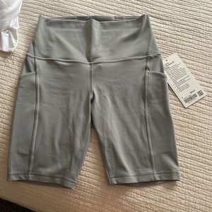 NWT. Size 6 Lululemon align 8” gray shorts w/ pockets Too long for me